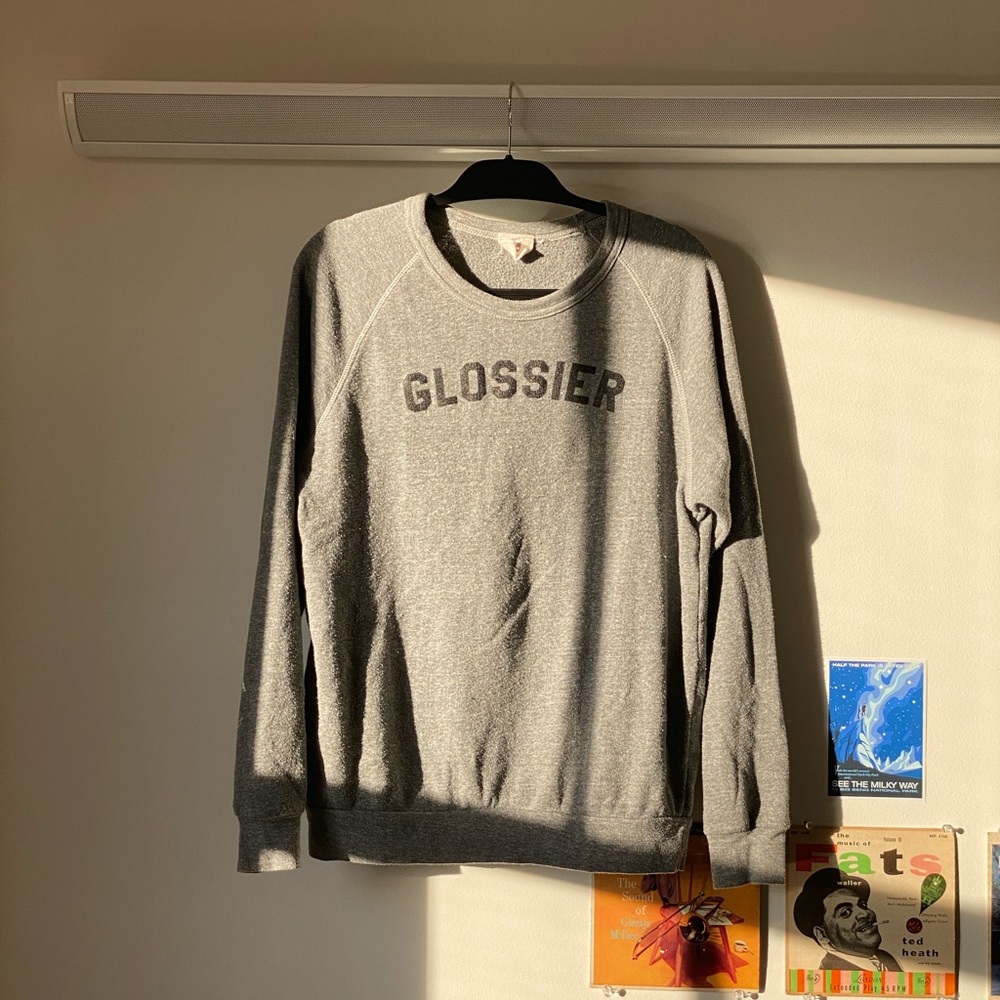 SOLD the glossier sweatshirt!!